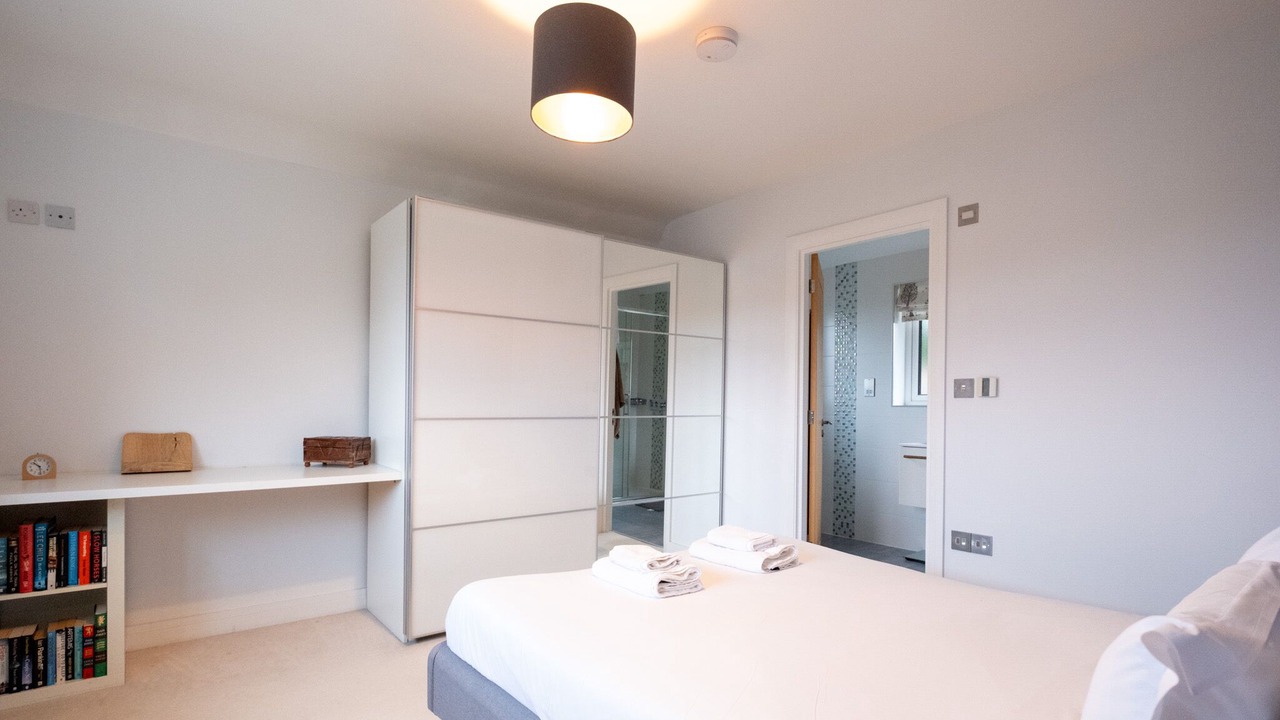 Photo of Bedroom in Pangbourne