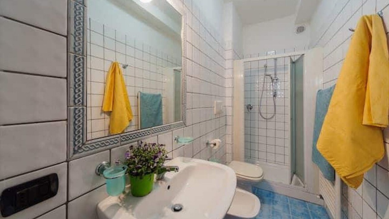 Photo of Bathroom in Monte di Procida