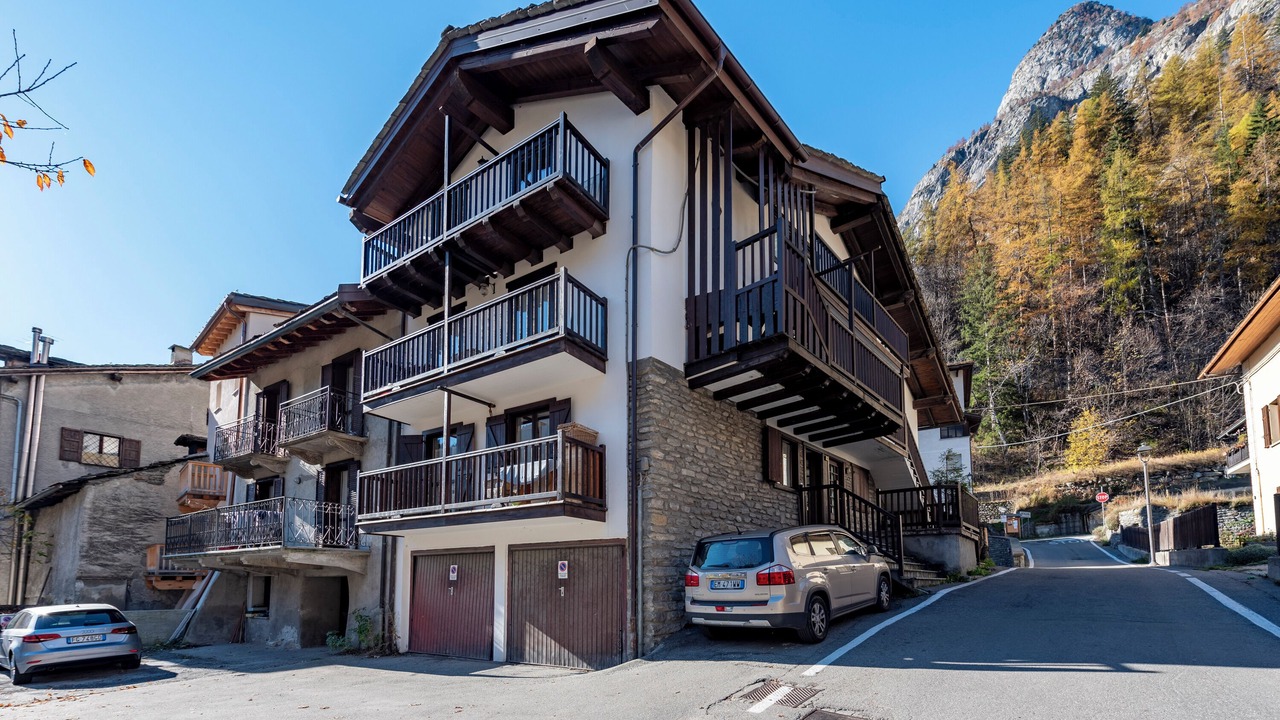 Photo of Others in Courmayeur