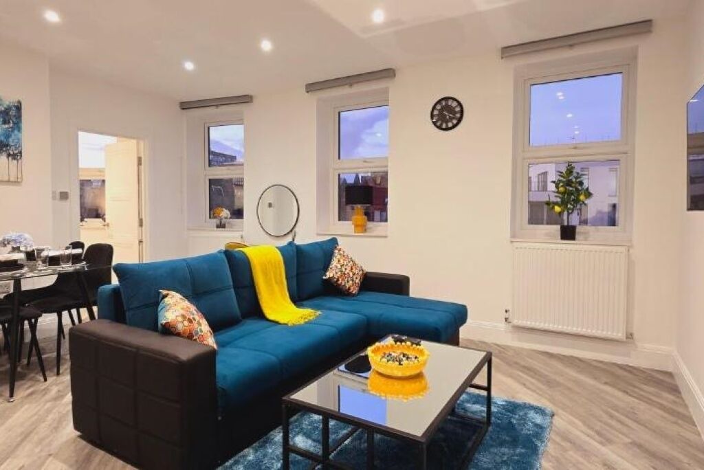 Photo of Livingroom in Reading City Centre