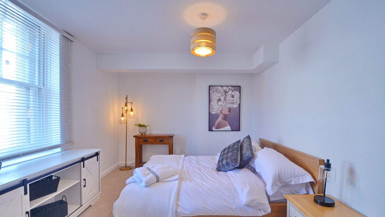 Photo of Bedroom in Bristol City Centre