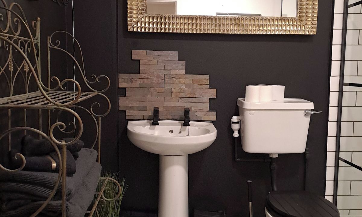 Photo of Bathroom in Bristol City Centre