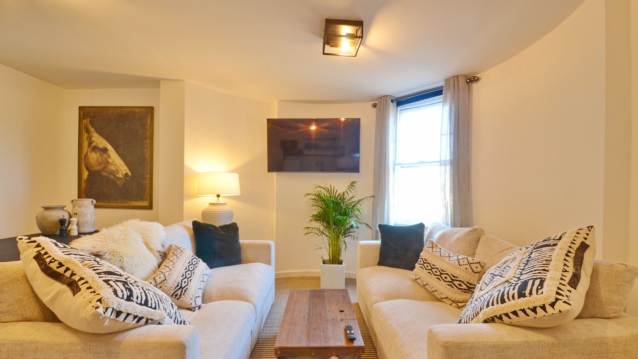 Photo of Livingroom in Bristol City Centre