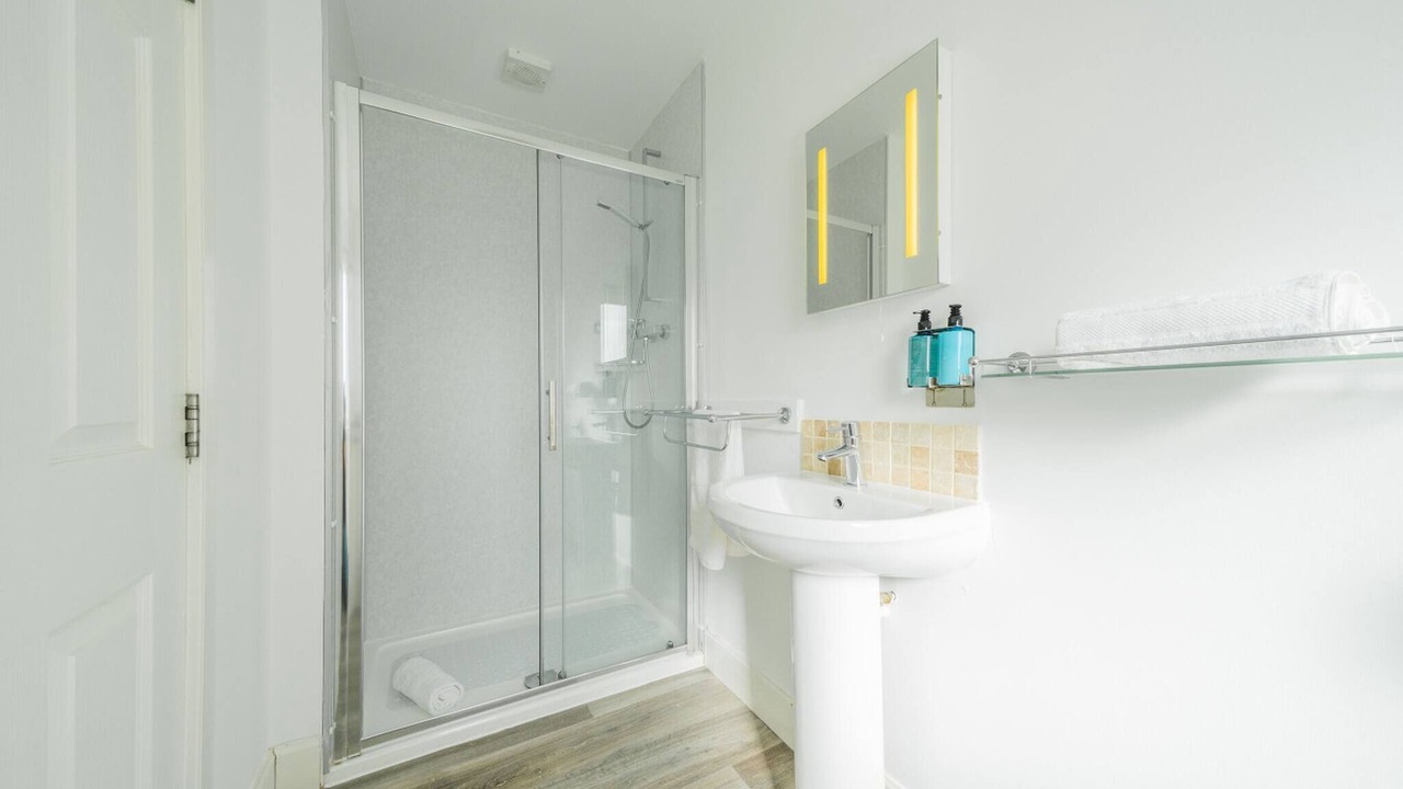 Photo of Bathroom in Glenisla