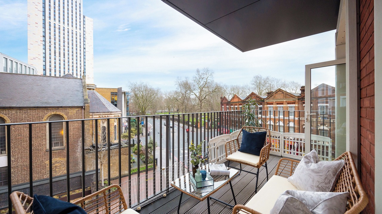 Photo of Outdoor in Vauxhall