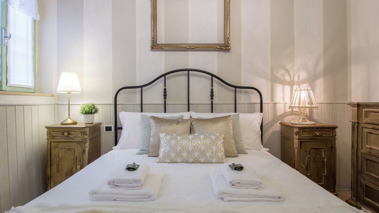 Photo of Bedroom in Crema