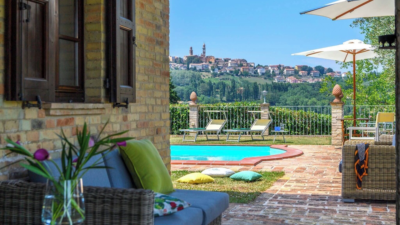 Photo of Patio Balcony in Mondavio