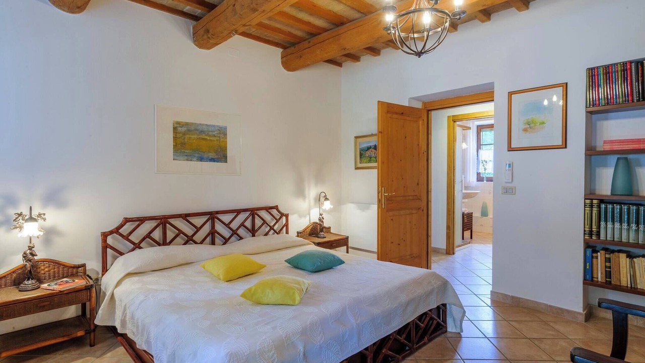 Photo of Bedroom in Mondavio