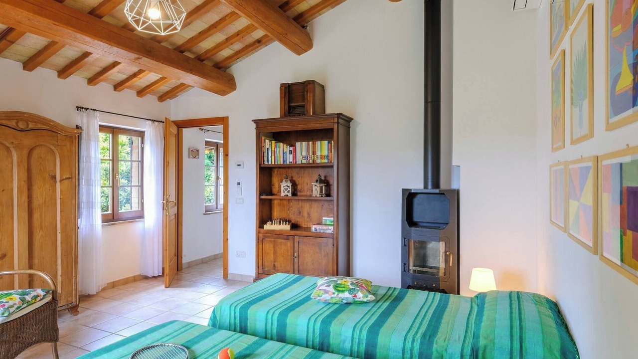 Photo of Bedroom in Mondavio