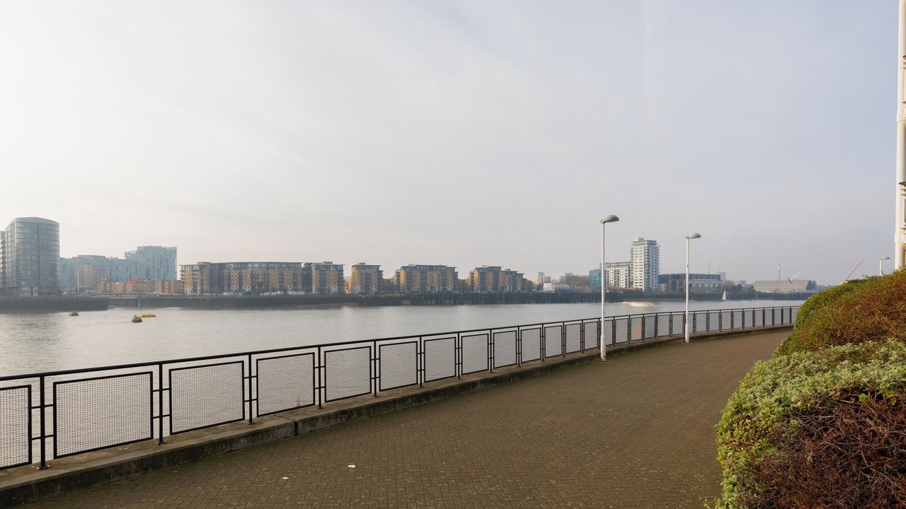 Photo of Others in Island Gardens