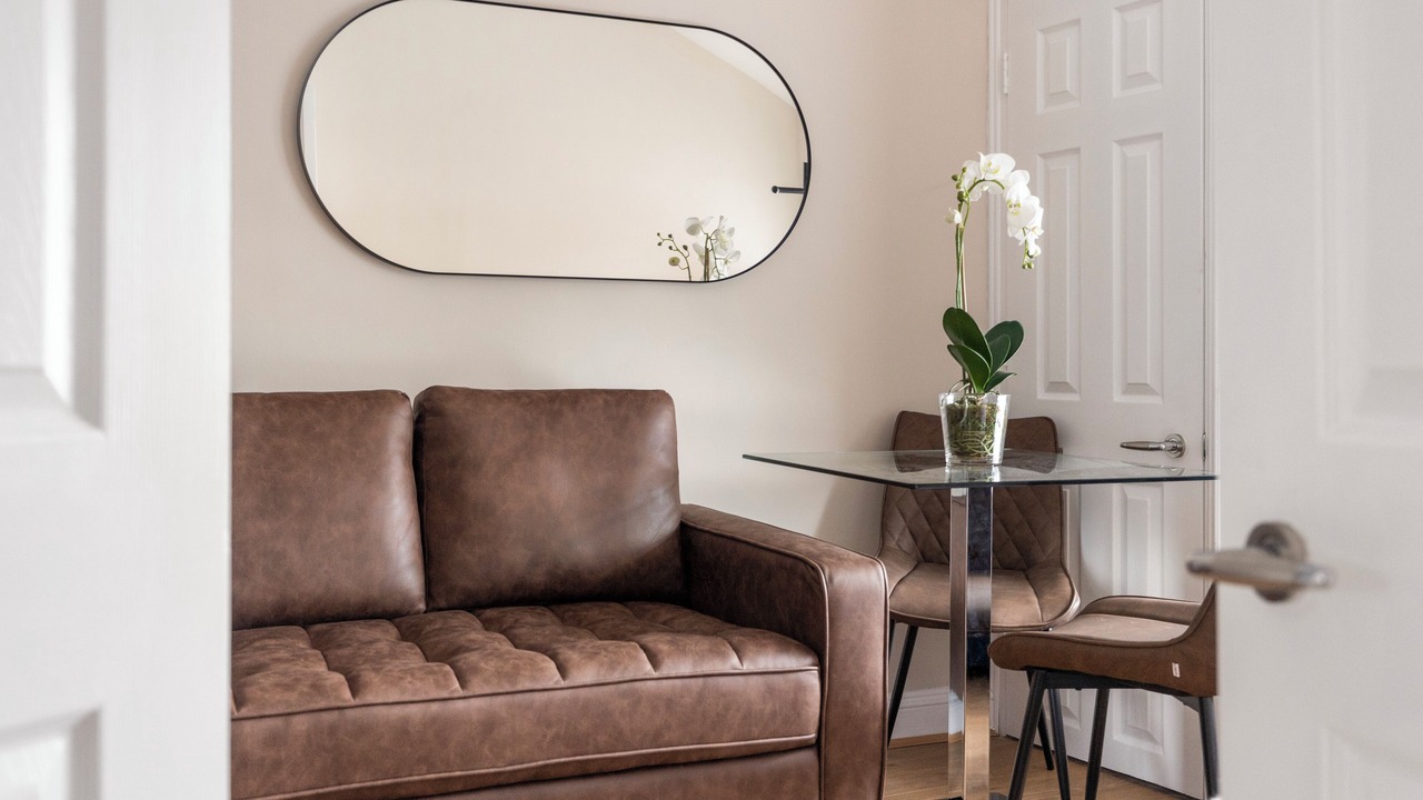 Photo of Livingroom in Cripplegate