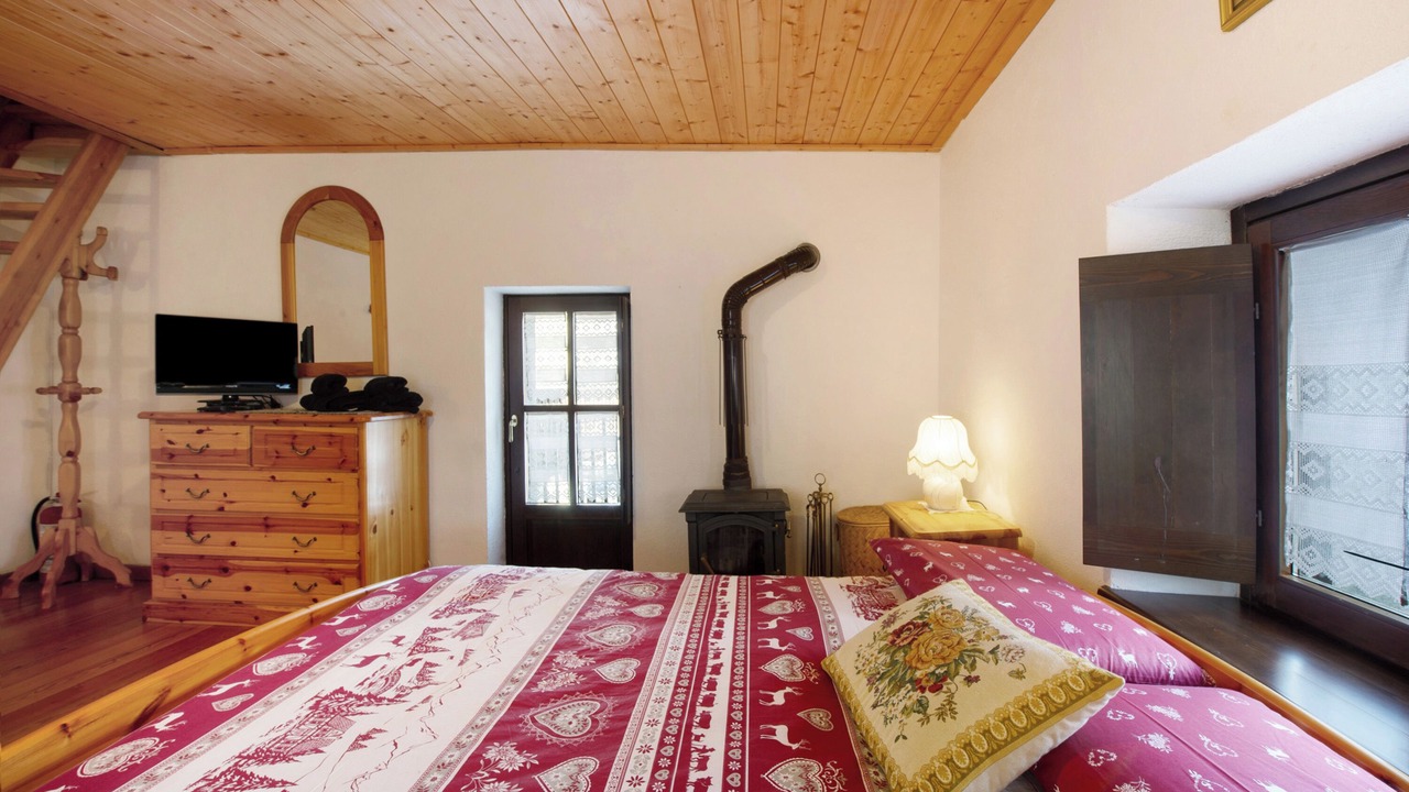 Photo of Bedroom in La Salle
