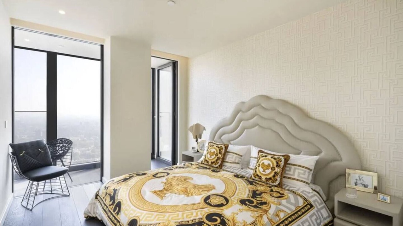 Photo of Bedroom in Vauxhall