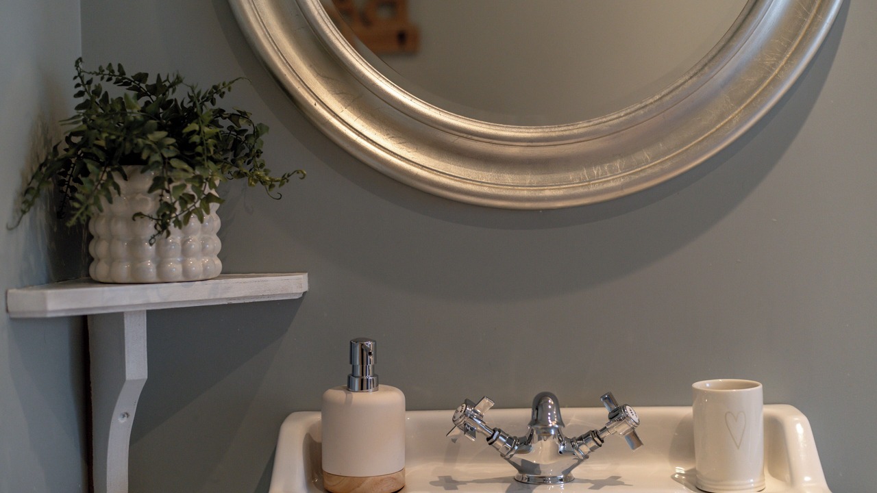 Photo of Bathroom in St Fillans