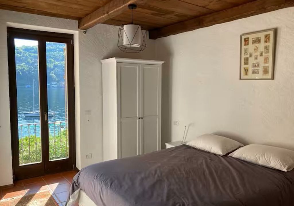 Photo of Bedroom in Orta San Giulio