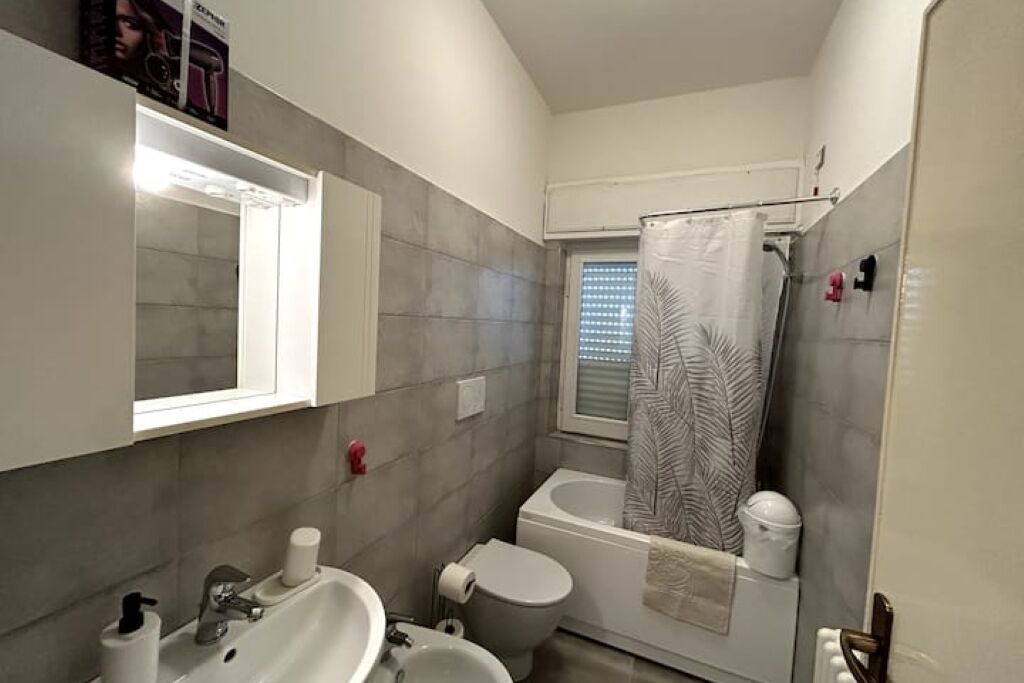Photo of Bathroom in Pineto