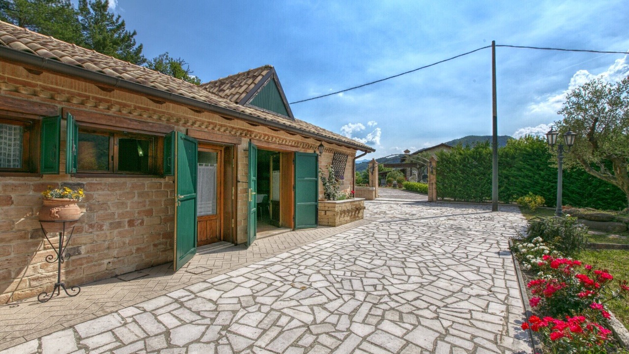 Photo of Outdoor in Furlo