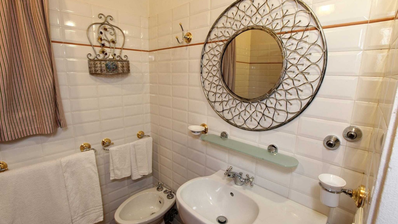 Photo of Bathroom in Furlo