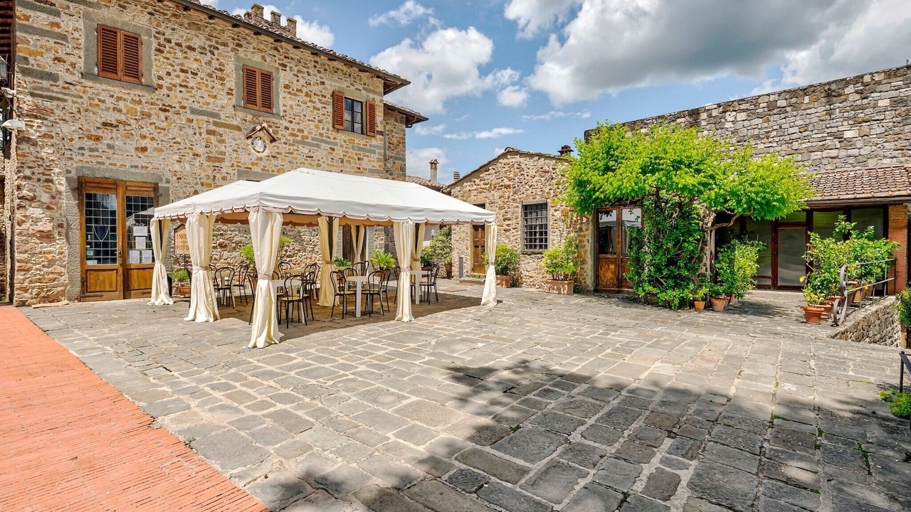 Photo of Patio Balcony in Dudda
