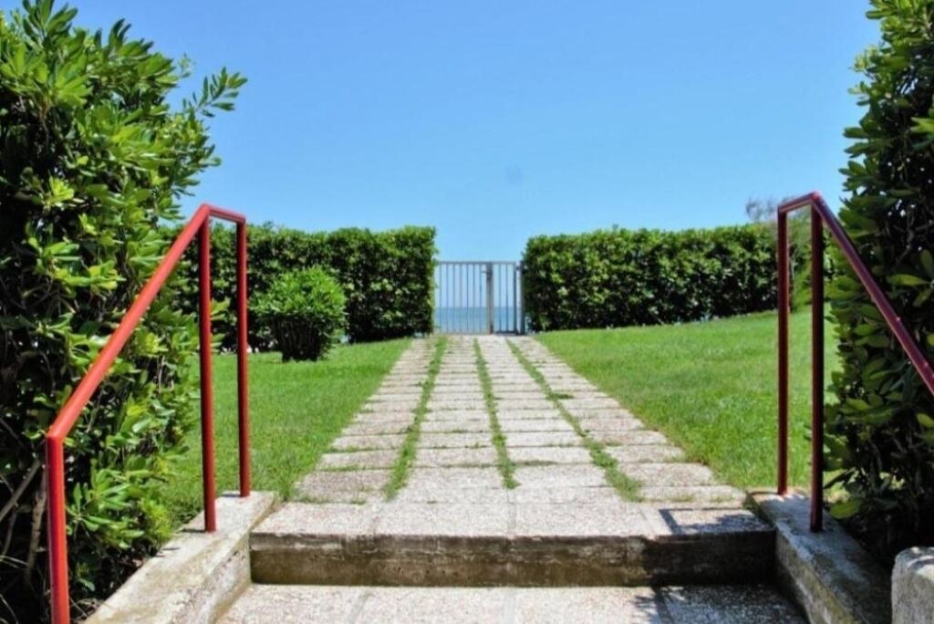Photo of Outdoor in Marotta