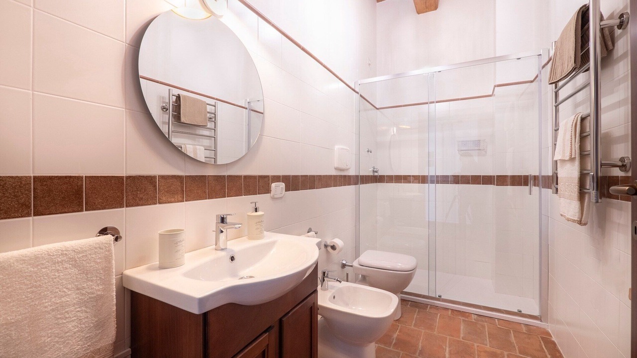 Photo of Bathroom in Mombaroccio