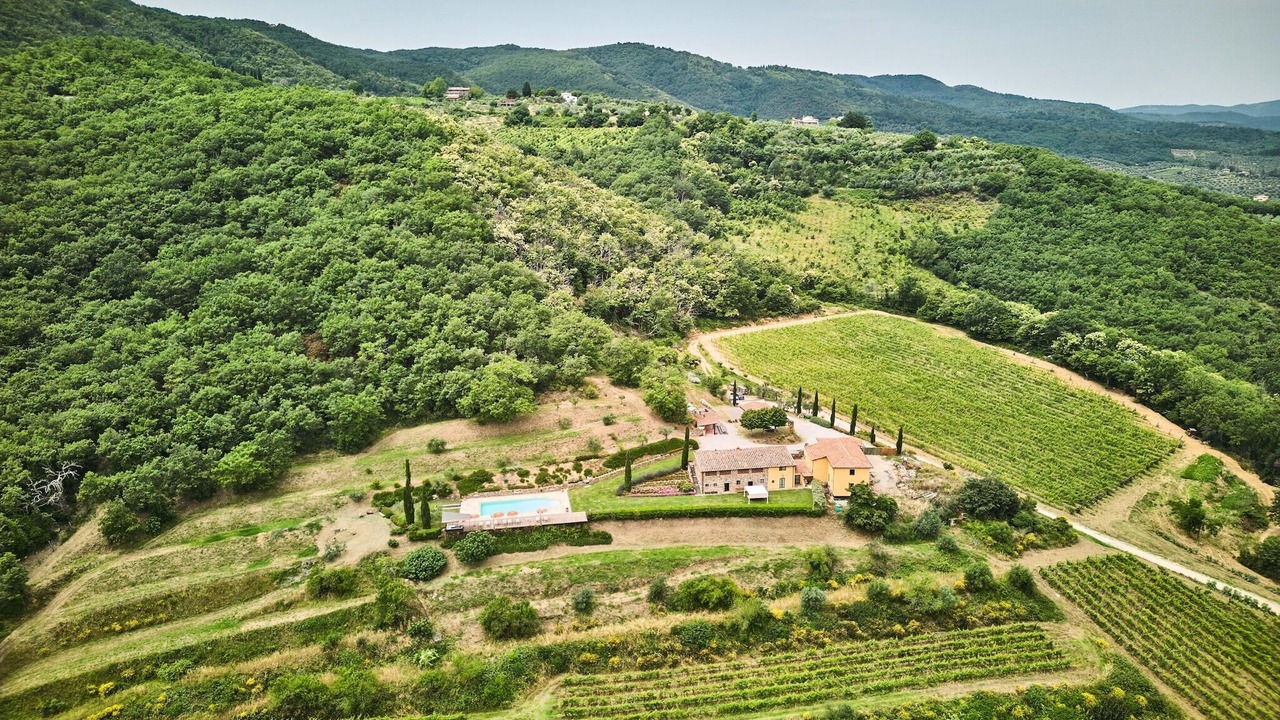 Photo of Outdoor in Neri