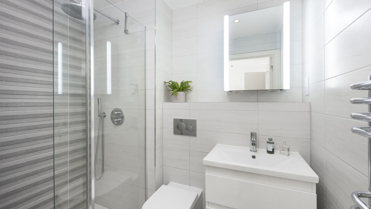 Photo of Bathroom in Newquay City Centre