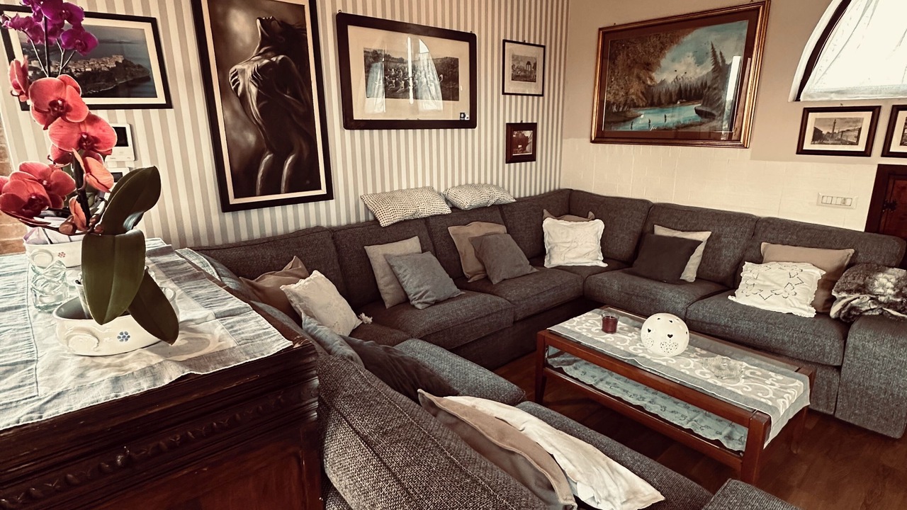 Photo of Livingroom in Lake Bracciano