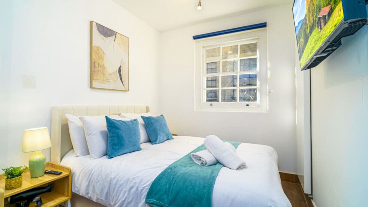 Photo of Bedroom in Finsbury