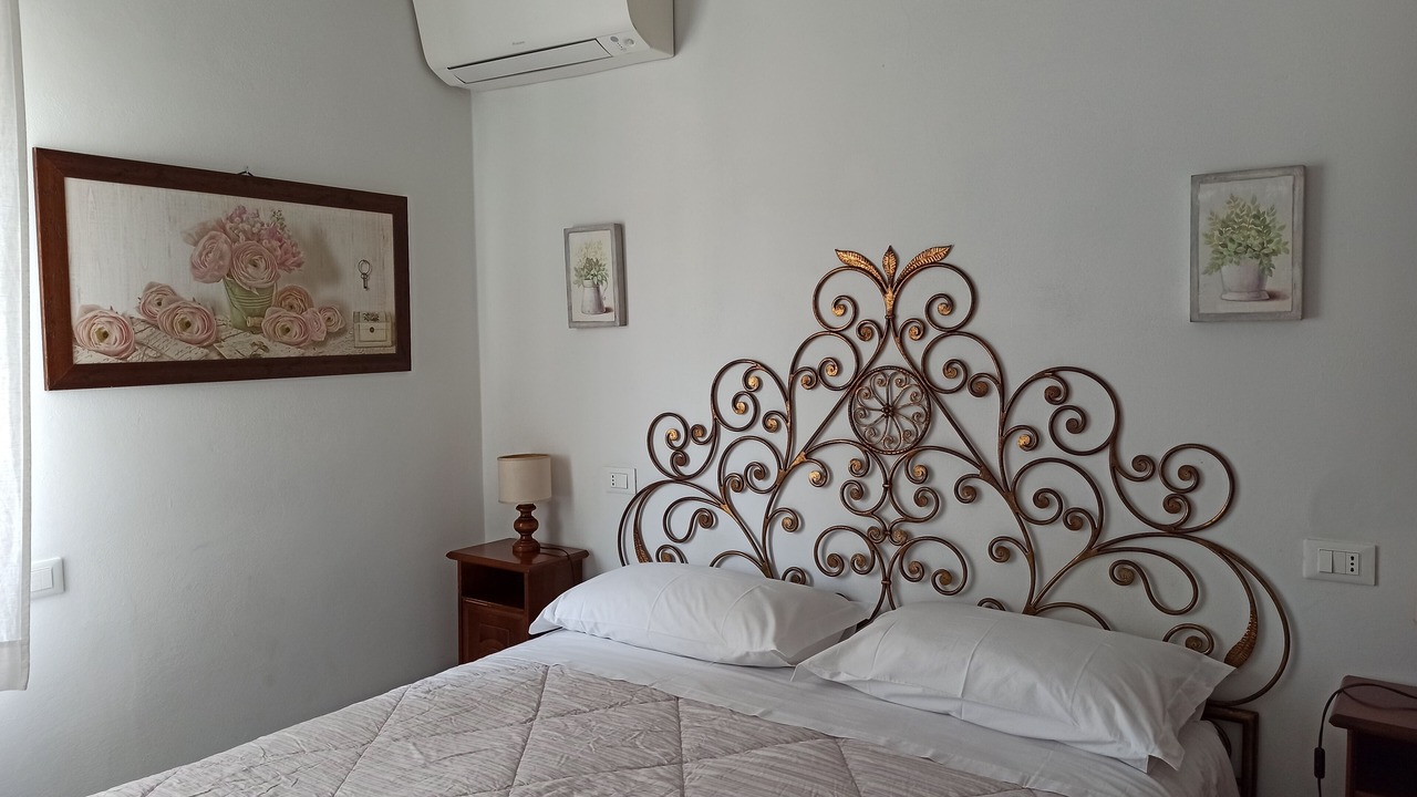 Photo of Bedroom in Arcola