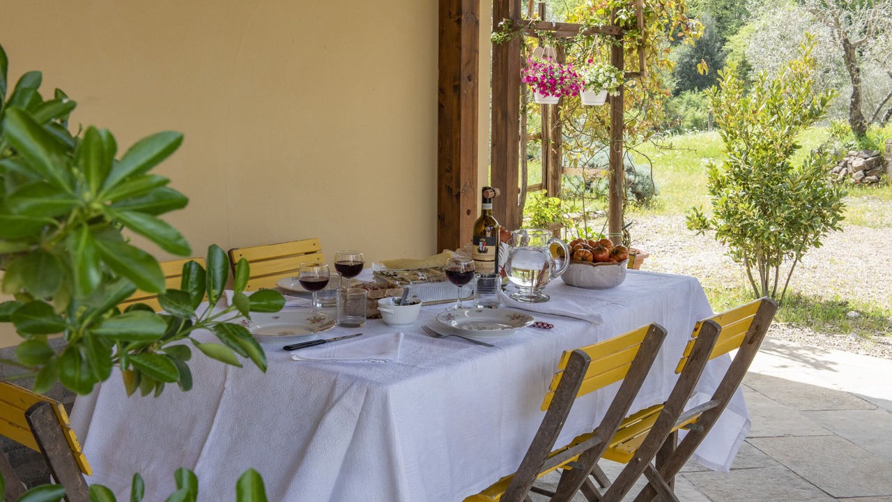 Photo of Outdoor in Neri