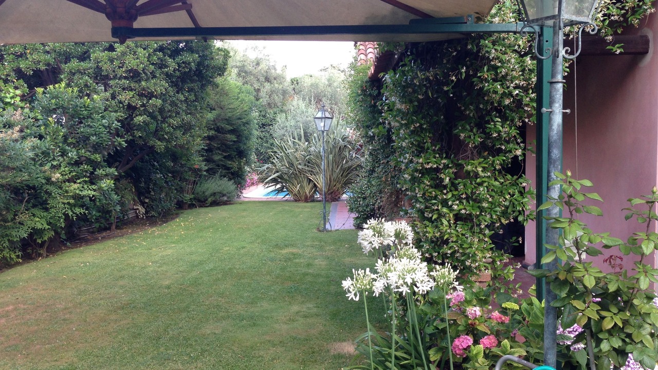 Photo of Outdoor in Ragalna