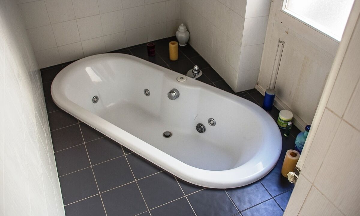 Photo of Bathroom in Twist