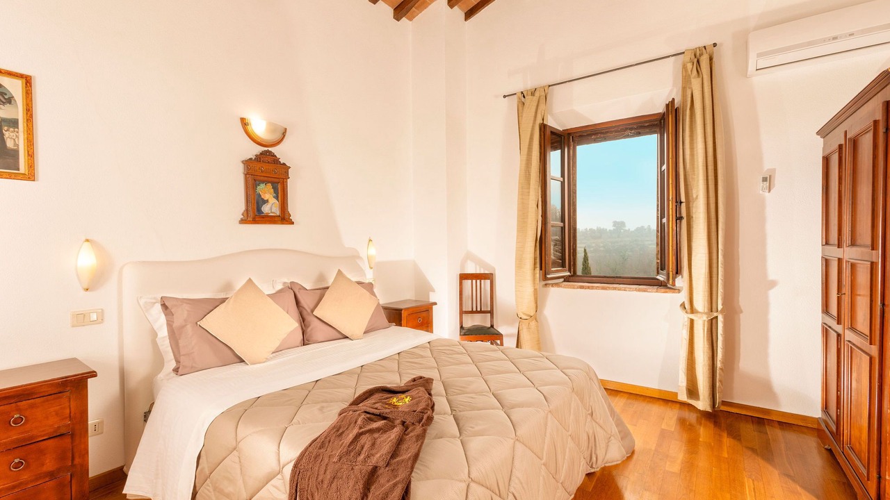 Photo of Bedroom in Citta della Pieve