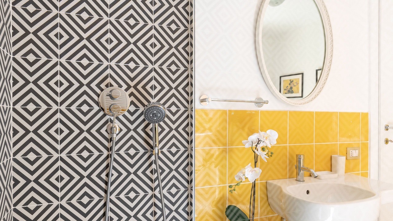 Photo of Bathroom in Esquilino
