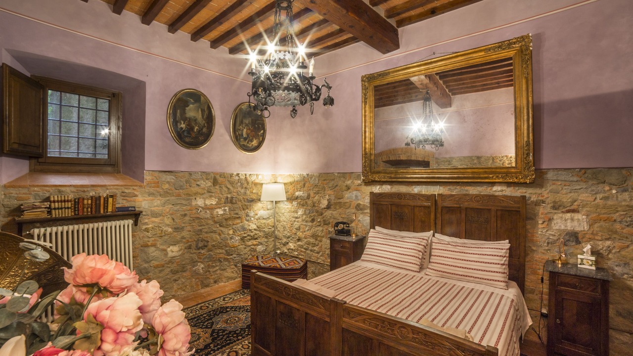 Photo of Bedroom in Arezzo