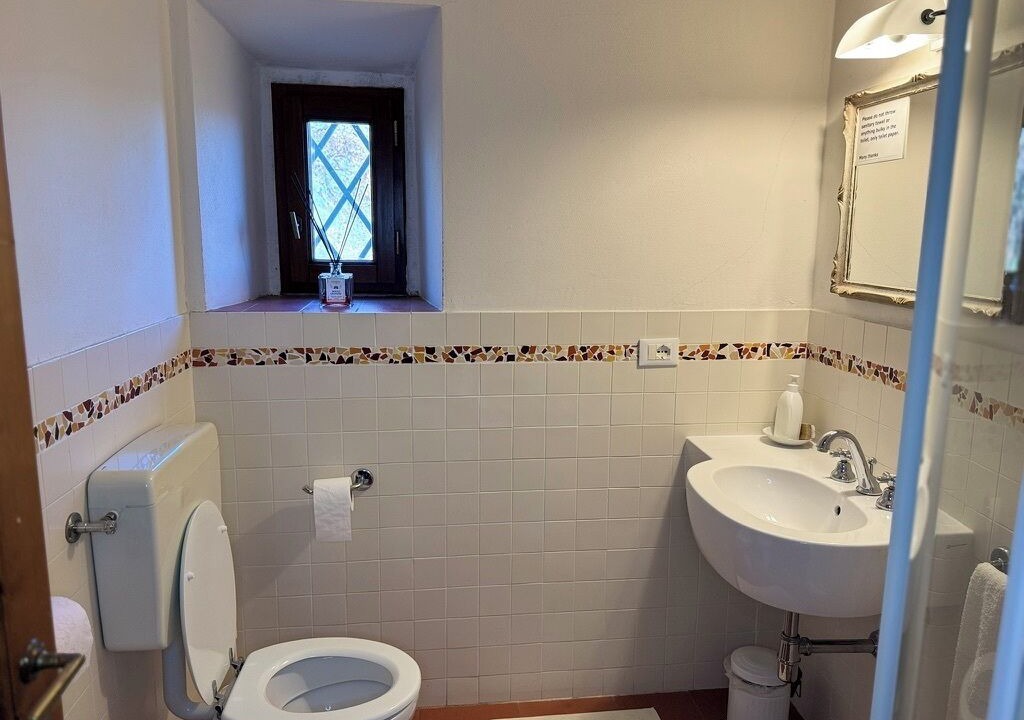 Photo of Bathroom in Loro Ciuffenna