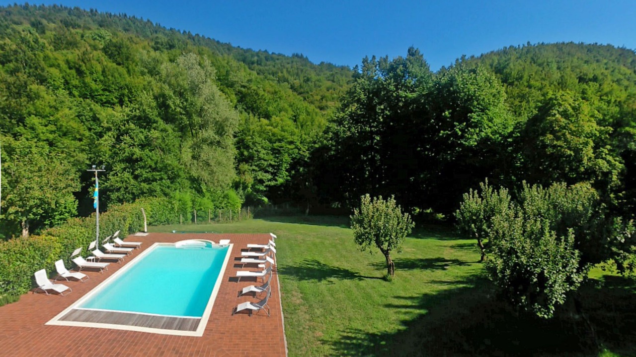 Photo of Outdoor in Saturnana