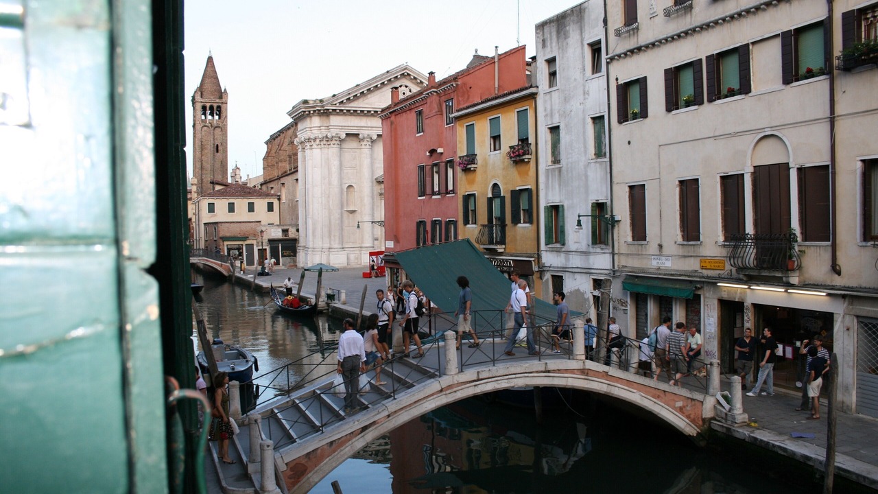 Photo of Others in Dorsoduro