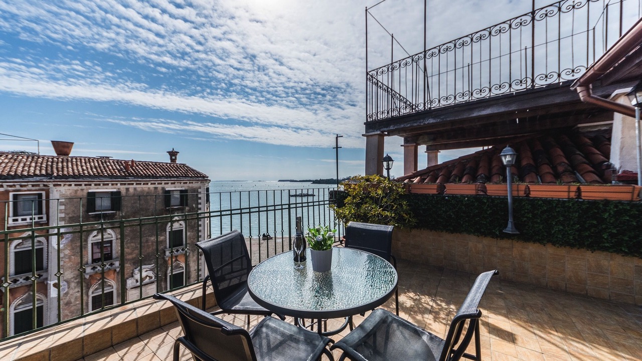 Photo of Outdoor in Castello