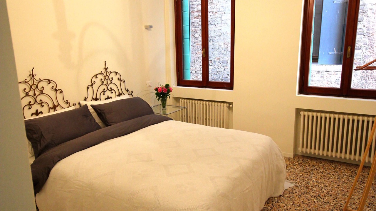Photo of Bedroom in San Polo