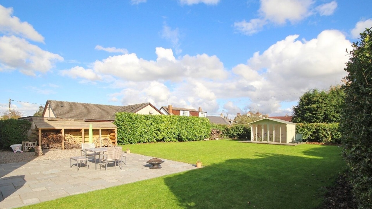 Photo of Outdoor in Stanley