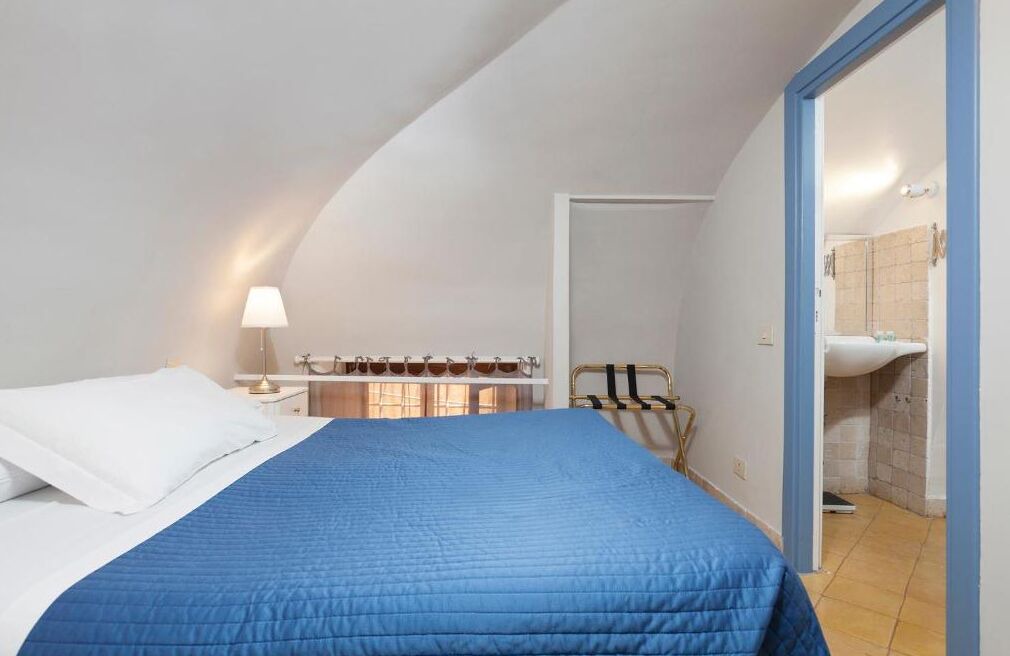 Photo of Bedroom in Rione V Ponte