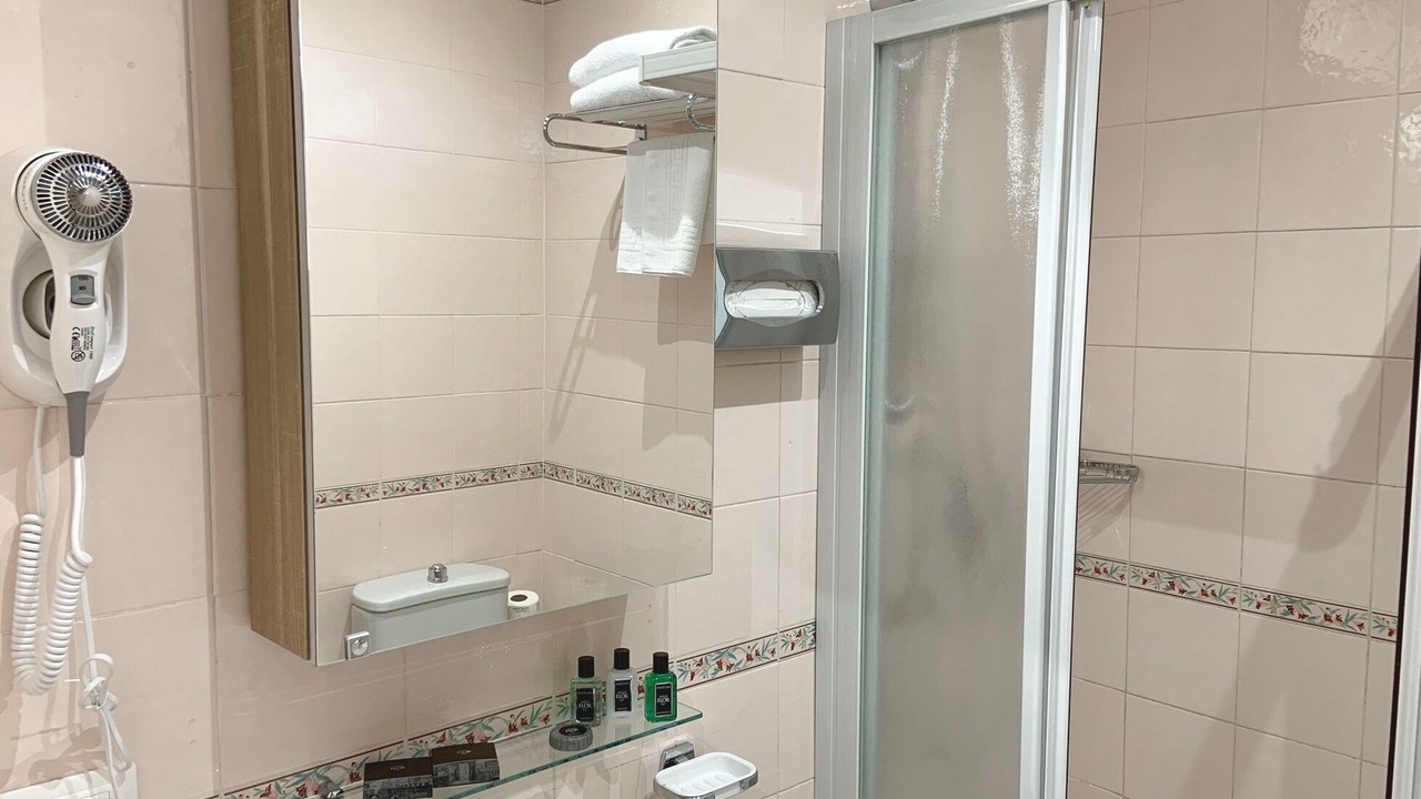 Photo of Bathroom in Livorno