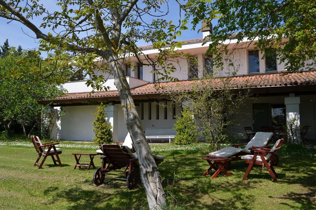 Photo of Buildings in Dogana