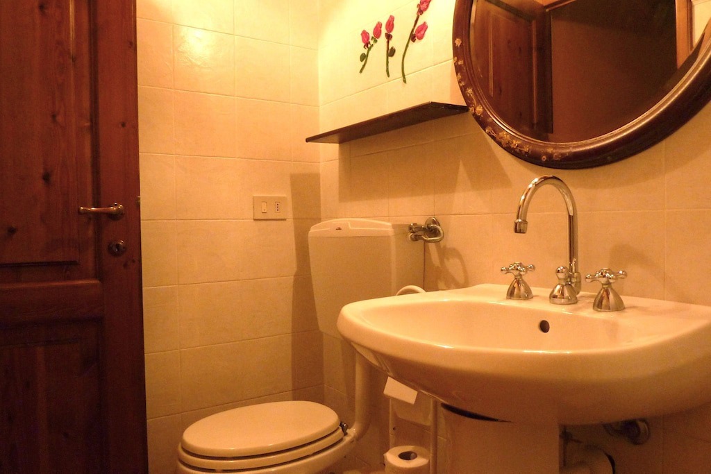 Photo of Bathroom in Magliano