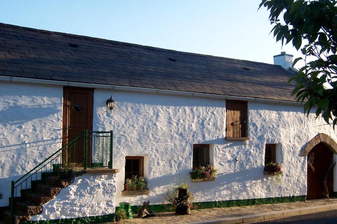 Photo of Buildings in Rousky