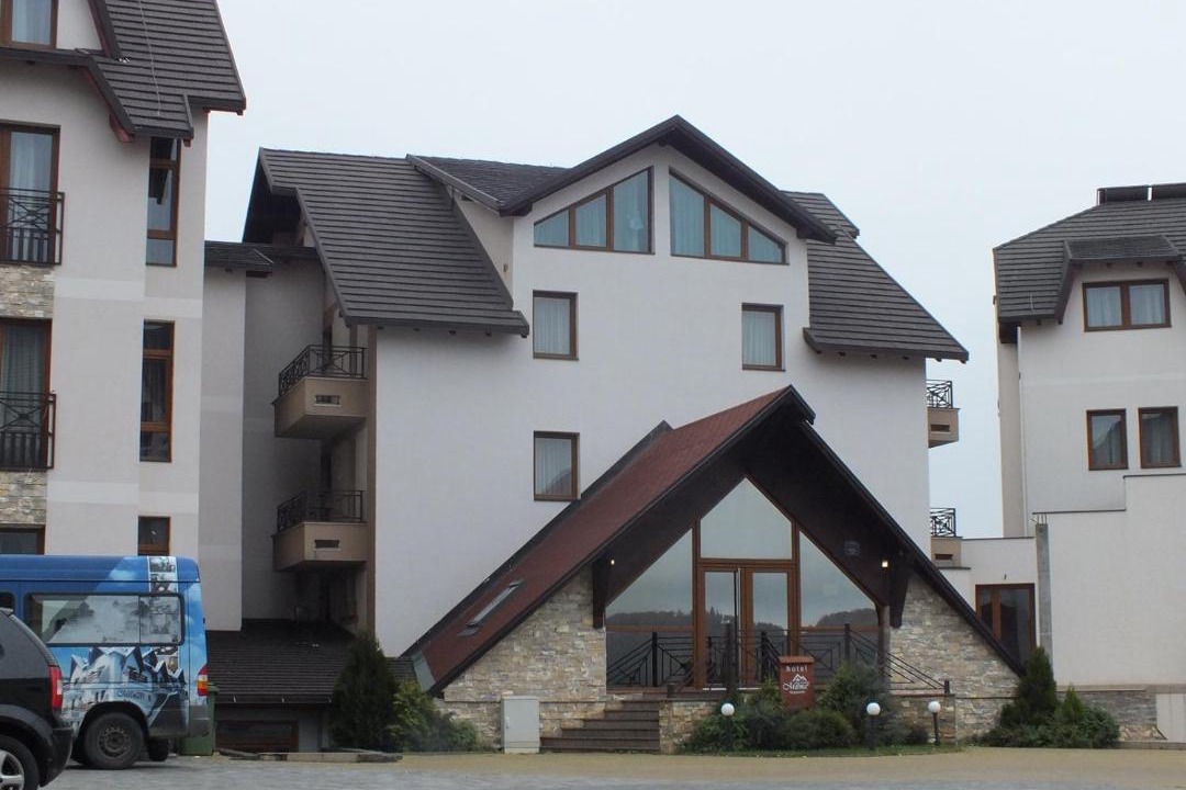 Photo of Buildings in Lisina