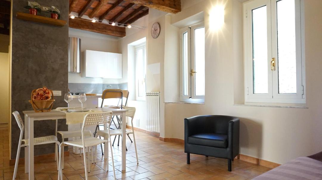 Photo of Livingroom in Lucca Historical Center