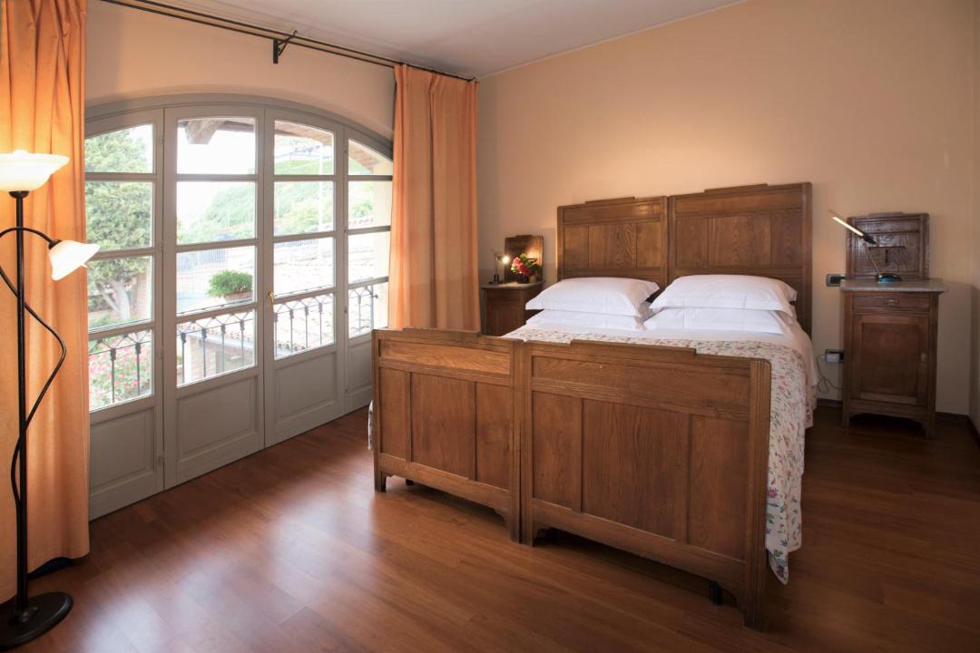 Photo of Bedroom in Guarene